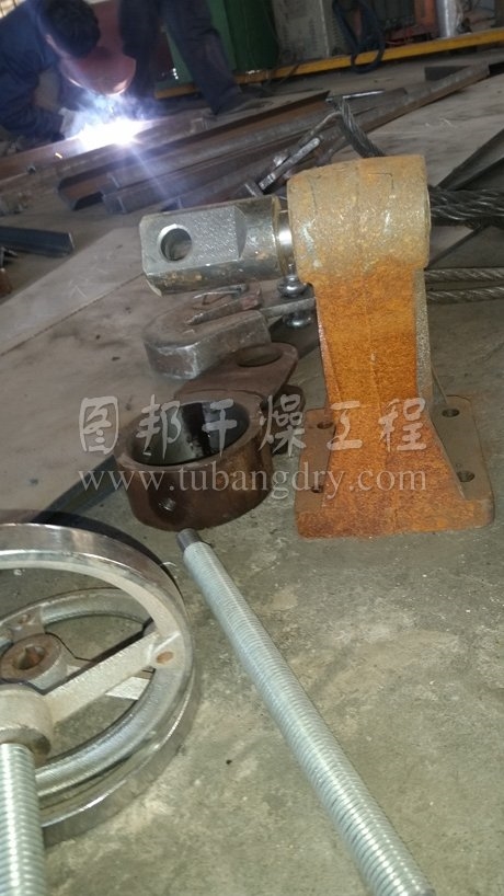 HG系列滾筒刮板干燥機(jī)